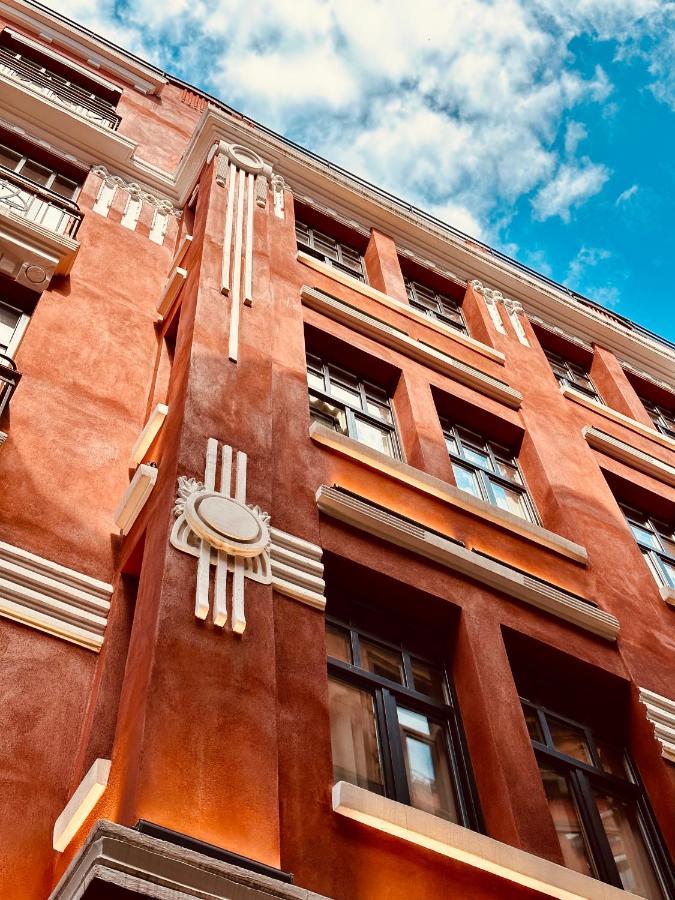Ruz Hotels Istanbul Ngoại thất bức ảnh The building's facade