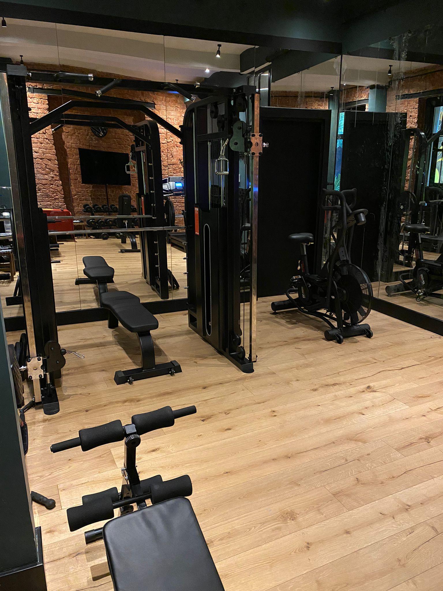 Ruz Hotels Istanbul Ngoại thất bức ảnh The gym at the hotel
