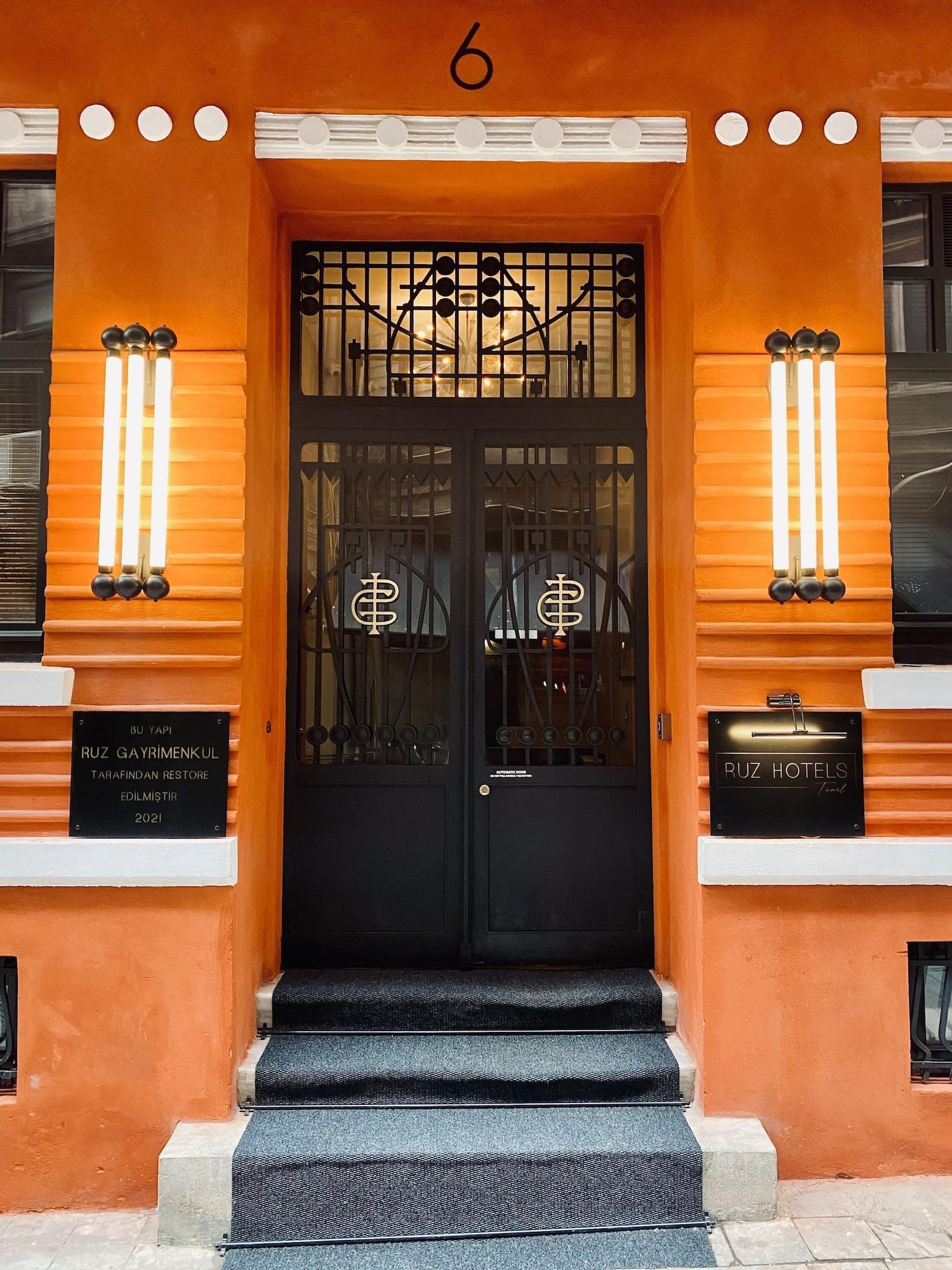 Ruz Hotels Istanbul Ngoại thất bức ảnh Entrance to the hotel